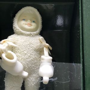 Dept. 56 snow babies let’s go skating figurine